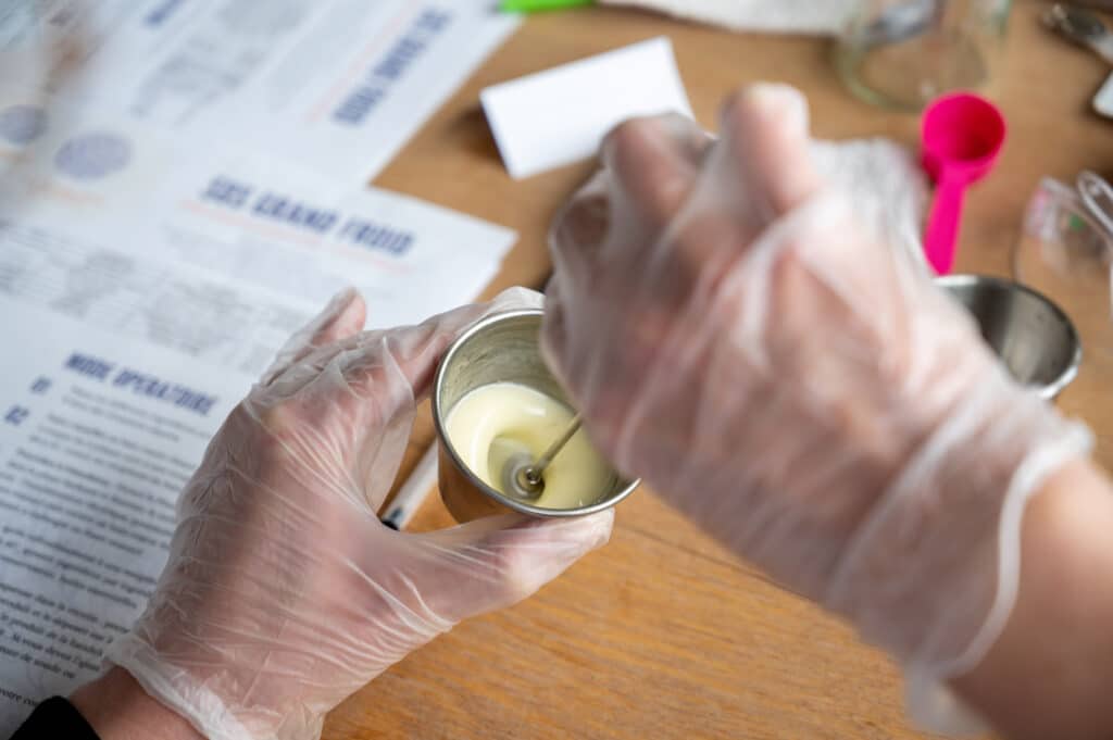 Ateliers rouges à lèvres, cosmétiques et parfums avec Sandrine à Nantes