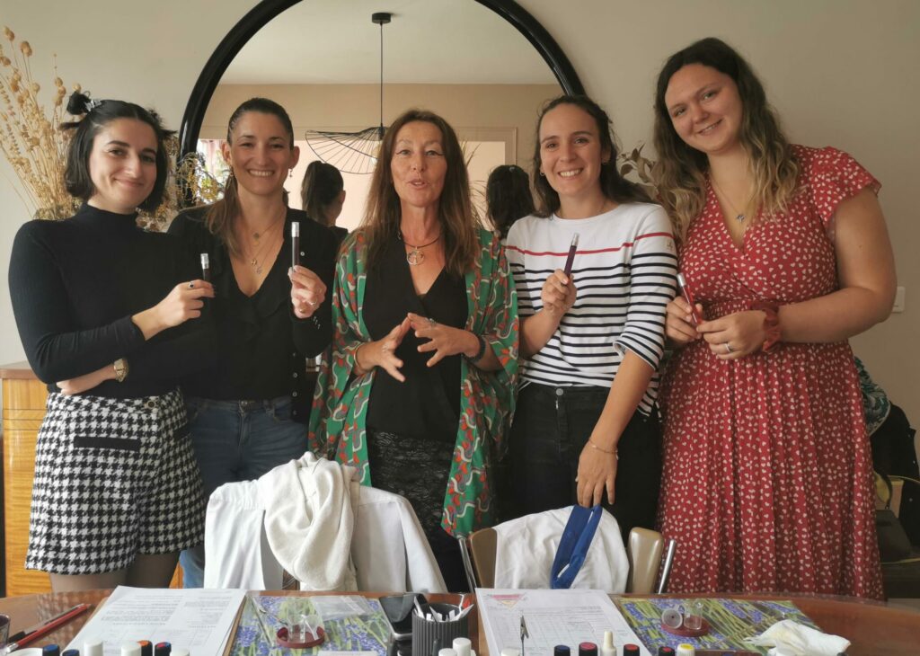 Ateliers rouges à lèvres, cosmétiques et parfums avec Sandrine à Nantes