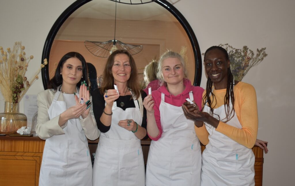 Ateliers rouges à lèvres, cosmétiques et parfums avec Sandrine à Nantes
