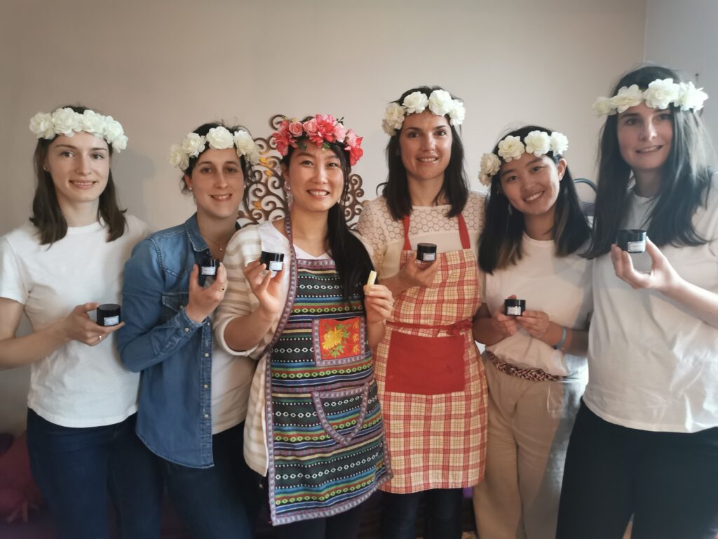 Ateliers rouges à lèvres, cosmétiques et parfums avec Sandrine à Nantes