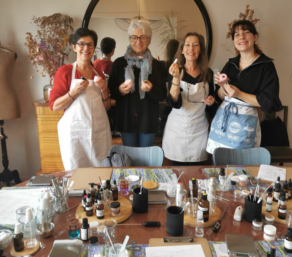 Ateliers cosmétiques, rouges à lèvres et parfums avec Sandrine